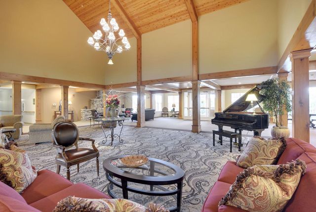 100 Clydesdale Trail 101, Medina, MN 55340