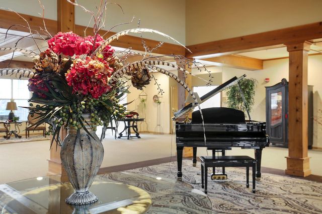 100 Clydesdale Trail 101, Medina, MN 55340