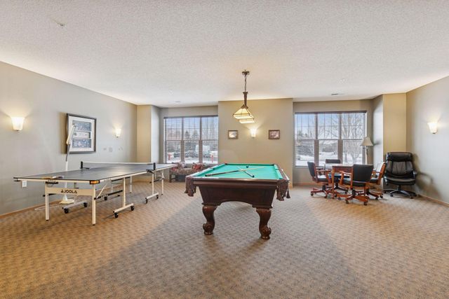 100 Clydesdale Trail 101, Medina, MN 55340