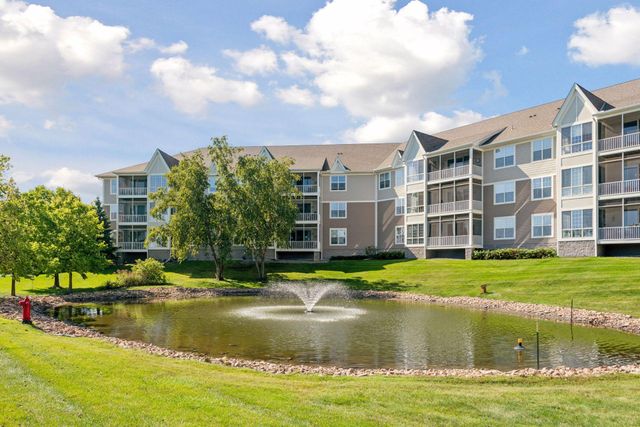 100 Clydesdale Trail 101, Medina, MN 55340