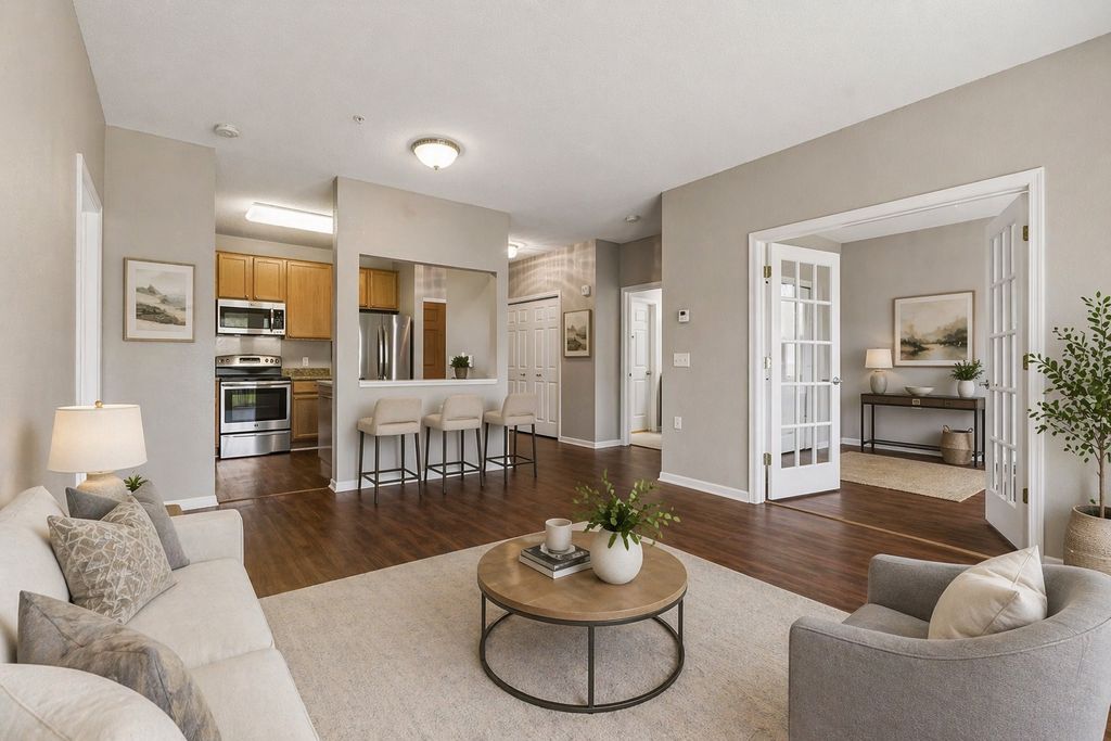 100 Clydesdale Trail 101, Medina, MN 55340 — photo 4