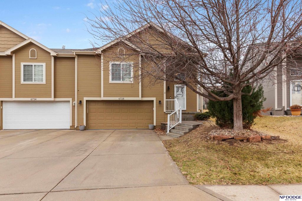 6728 S 191st Street, Omaha, NE 68135