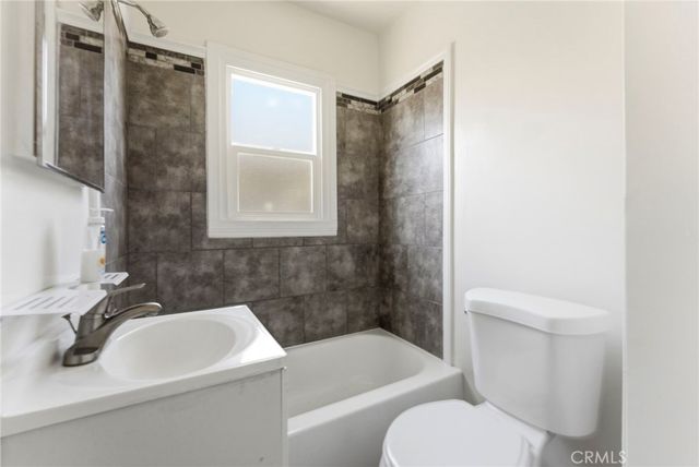 1047 W 7th, San Pedro, CA 90731