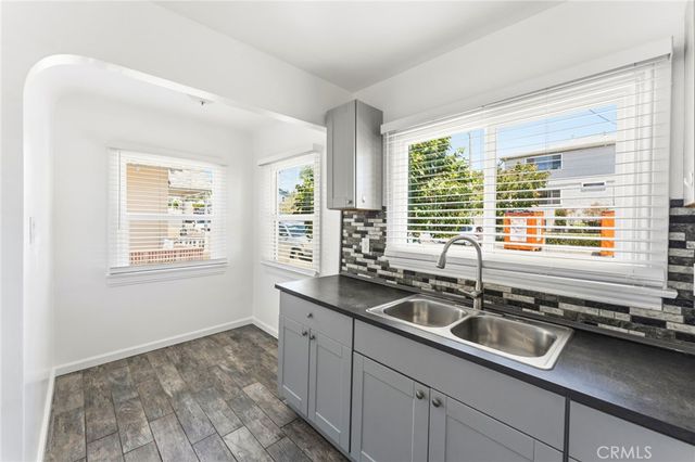 1047 W 7th, San Pedro, CA 90731