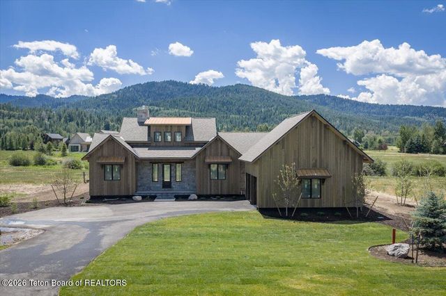 88 HASTINGS Drive, Victor, ID 83455