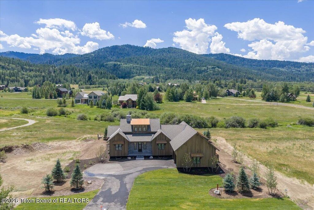 88 HASTINGS Drive, Victor, ID 83455 photo 2