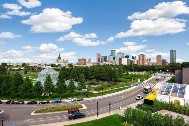 52 Groveland Terrace A304, Minneapolis, MN 55403