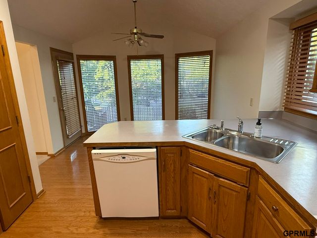 4207 S 148Th Street, Omaha, NE 68137