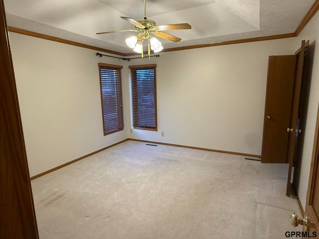4207 S 148Th Street, Omaha, NE 68137
