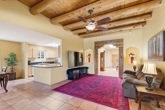 6651 Camino Rojo, Santa Fe, NM 87507