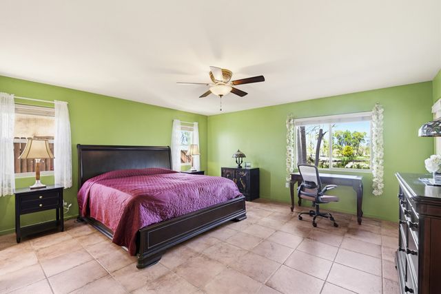 6651 Camino Rojo, Santa Fe, NM 87507