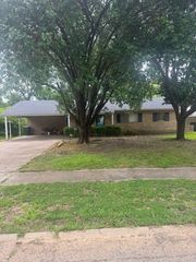 9071 Avalon Drive, Shreveport, LA 71118