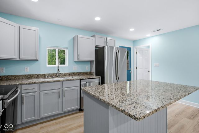 5817 E 23rd Street, Indianapolis, IN 46218