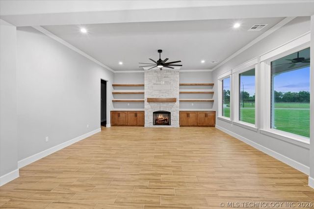 31820 E Two Socks Drive, Broken Arrow, OK 74014