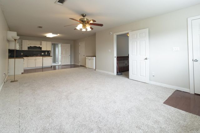 16 Lakeview Lane, Cabot, AR 72023