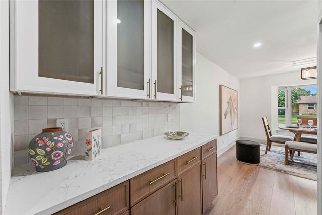925 Fernwood Drive, Richardson, TX 75080