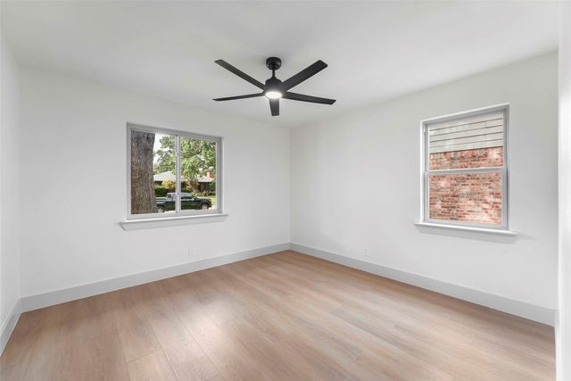 925 Fernwood Drive, Richardson, TX 75080