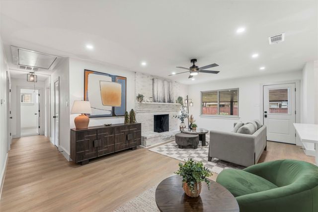 925 Fernwood Drive, Richardson, TX 75080