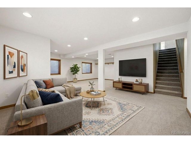 22462 E Alder Dr, Aurora, CO 80016