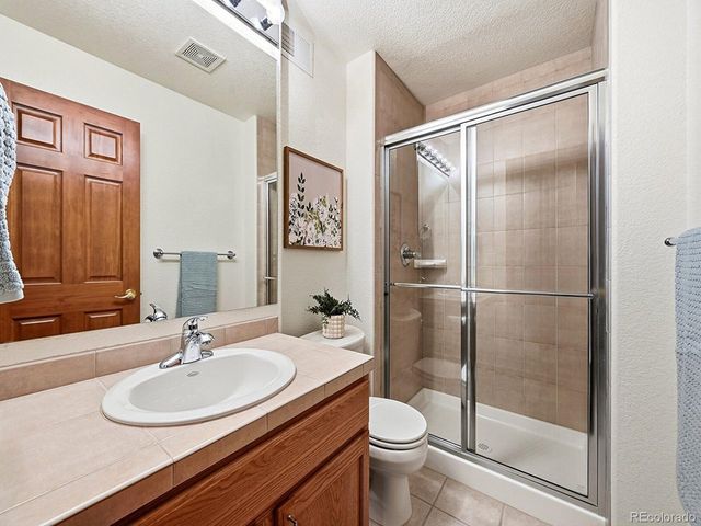 22462 E Alder Dr, Aurora, CO 80016