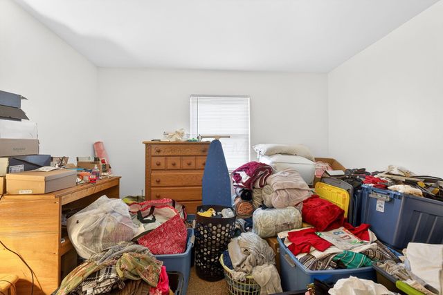 900 Pebblelane Drive, 57, Columbus, OH 43085