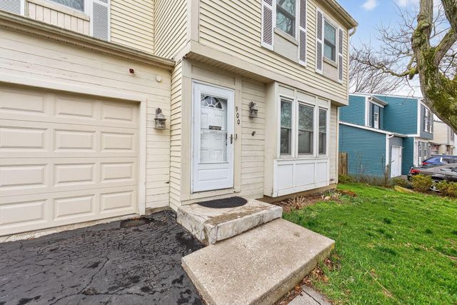 900 Pebblelane Drive, 57, Columbus, OH 43085