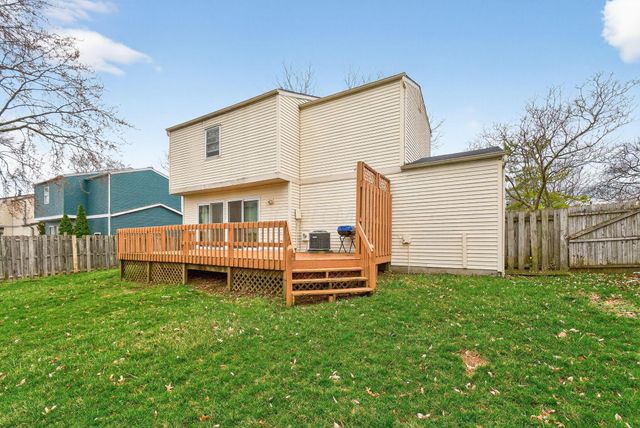 900 Pebblelane Drive, 57, Columbus, OH 43085