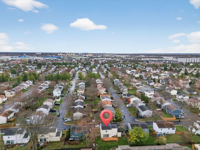 900 Pebblelane Drive, 57, Columbus, OH 43085