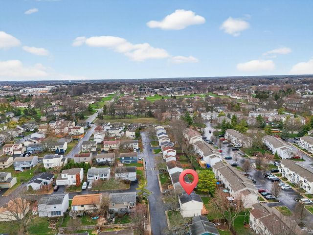 900 Pebblelane Drive, 57, Columbus, OH 43085