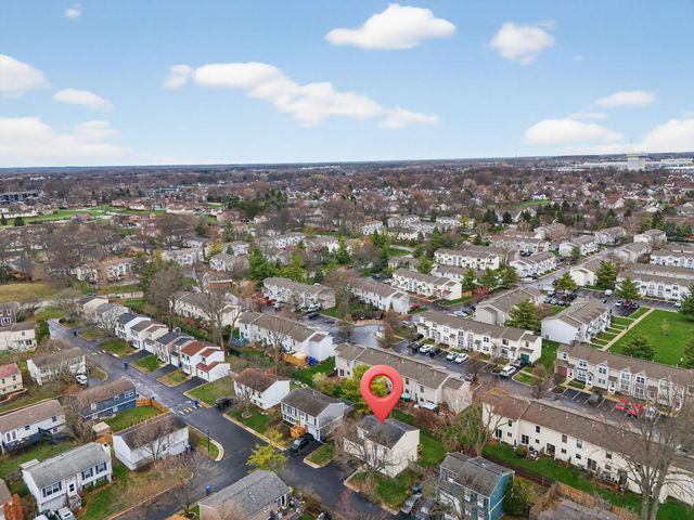 900 Pebblelane Drive, 57, Columbus, OH 43085