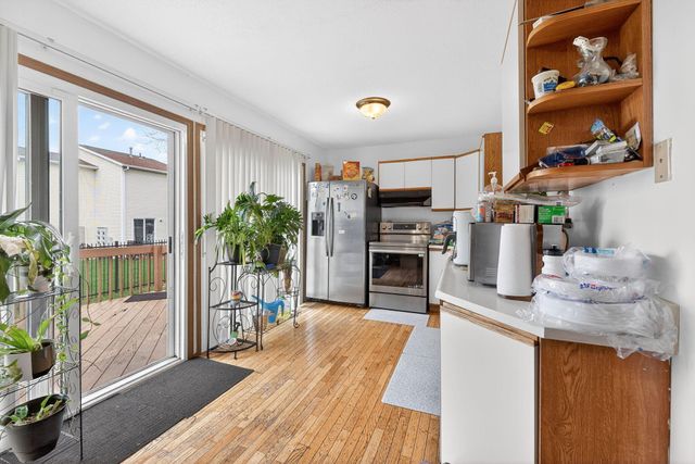 900 Pebblelane Drive, 57, Columbus, OH 43085