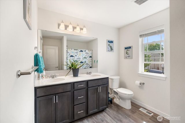 18104 SE 242 Street, Covington, WA 98042