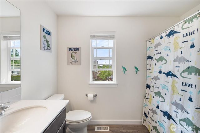 18104 SE 242 Street, Covington, WA 98042