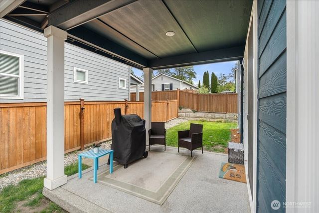 18104 SE 242 Street, Covington, WA 98042
