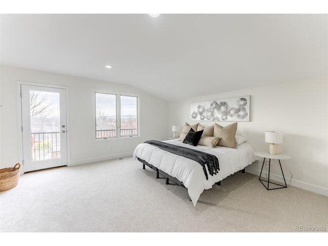 4624 W Moncrieff Pl, Denver, CO 80212