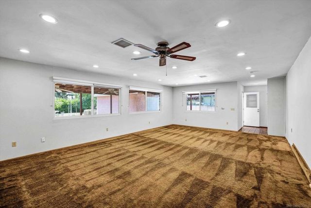 5533 Elgin Ave, San Diego, CA 92120