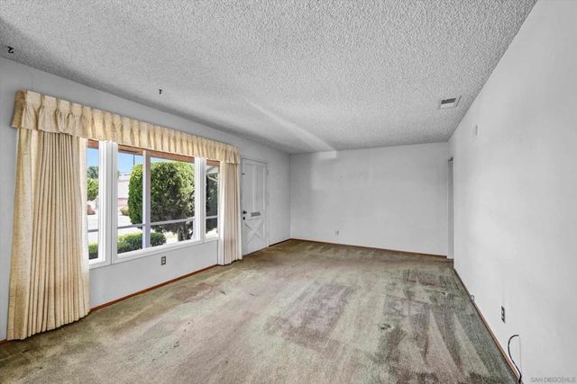5533 Elgin Ave, San Diego, CA 92120