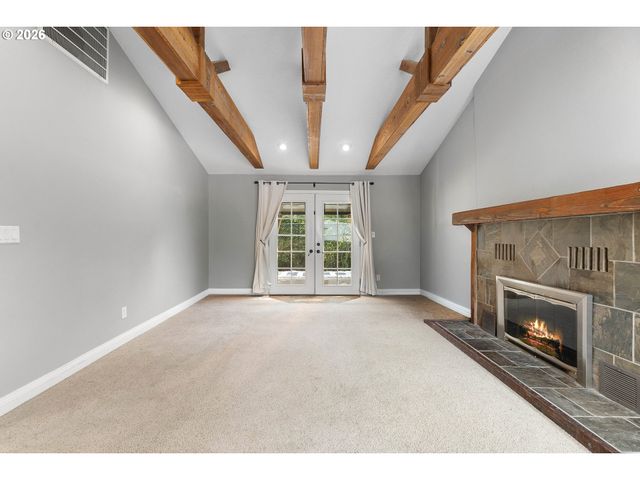 16300 Se ECKERT Ln, Damascus, OR 97089