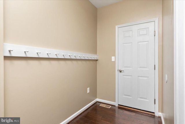 112 NORWICH CT, Stephens City, VA 22655