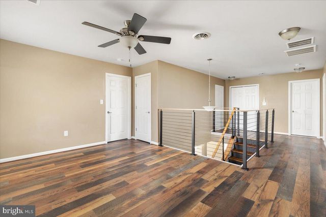 112 NORWICH CT, Stephens City, VA 22655