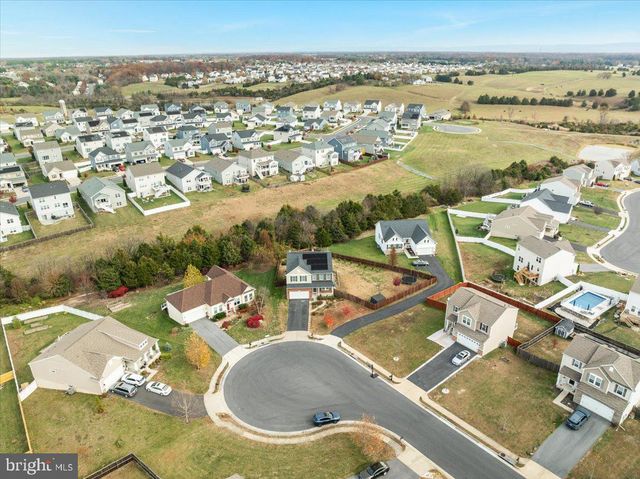 112 NORWICH CT, Stephens City, VA 22655