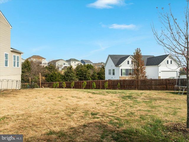 112 NORWICH CT, Stephens City, VA 22655