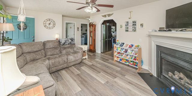 9052 Russet Ln, Mechanicsville, VA 23116