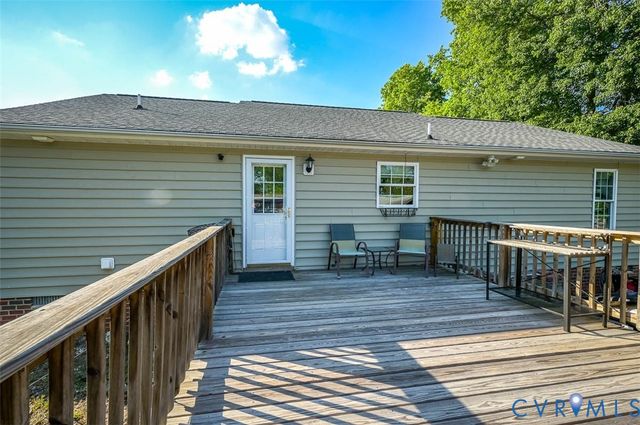 9052 Russet Ln, Mechanicsville, VA 23116