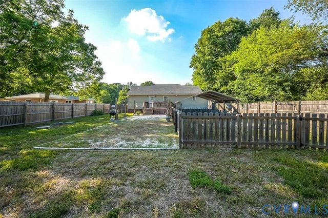 9052 Russet Ln, Mechanicsville, VA 23116