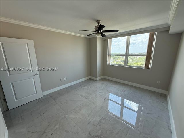 610 W Las Olas Blvd 913N, Fort Lauderdale, FL 33312