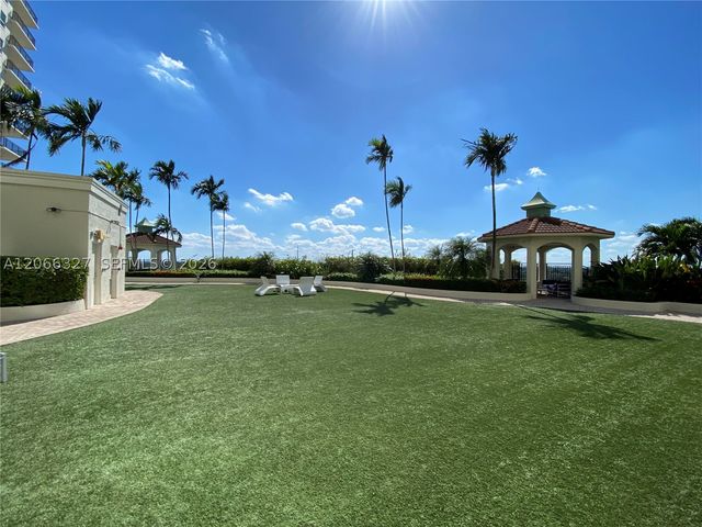 610 W Las Olas Blvd 913N, Fort Lauderdale, FL 33312