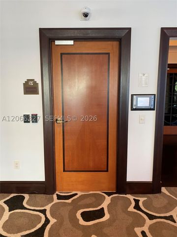 610 W Las Olas Blvd 913N, Fort Lauderdale, FL 33312