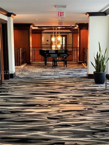 610 W Las Olas Blvd 913N, Fort Lauderdale, FL 33312