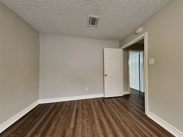 6907 Foxside Lane, Humble, TX 77338